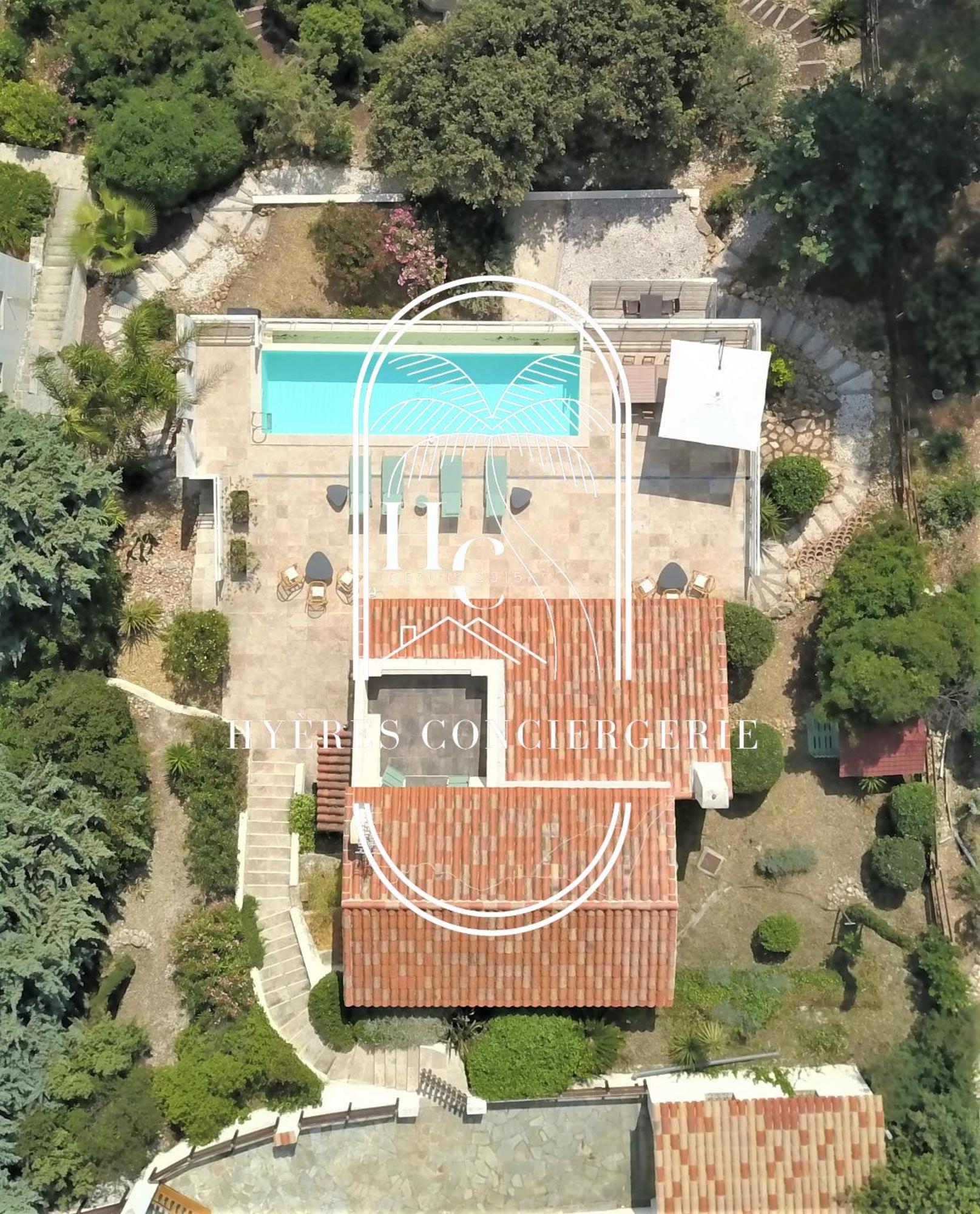 Villa Mont Des Oiseaux Piscine Chauffee Clim Vue By Hc *