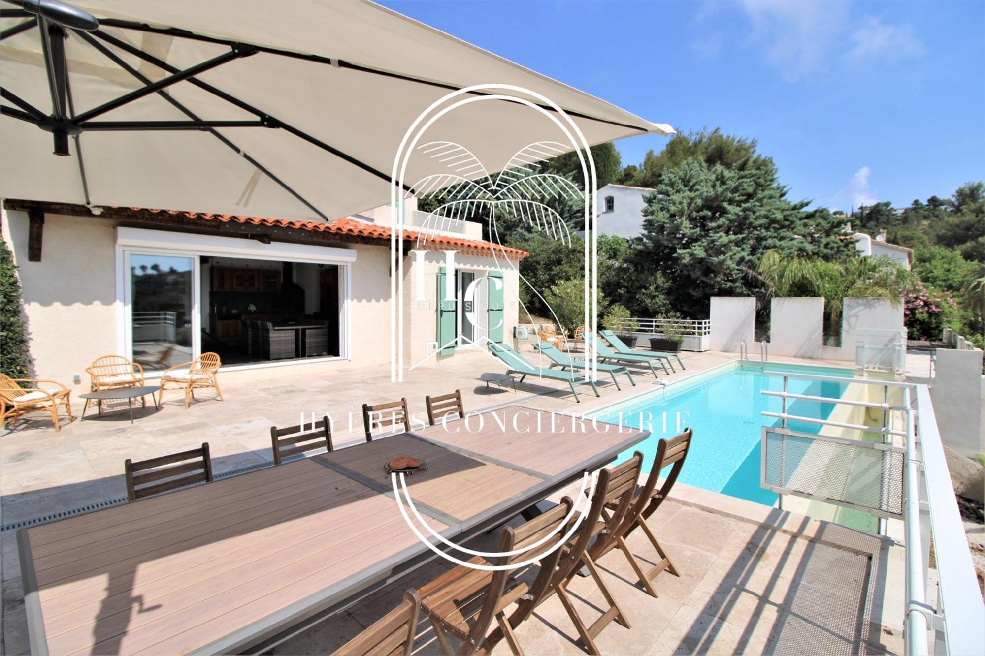 Villa Mont Des Oiseaux Piscine Chauffee Clim Vue By Hc